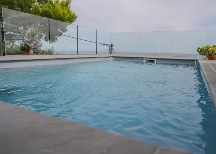 Casa Dalessio 3 - Vue Et Piscine * Brando